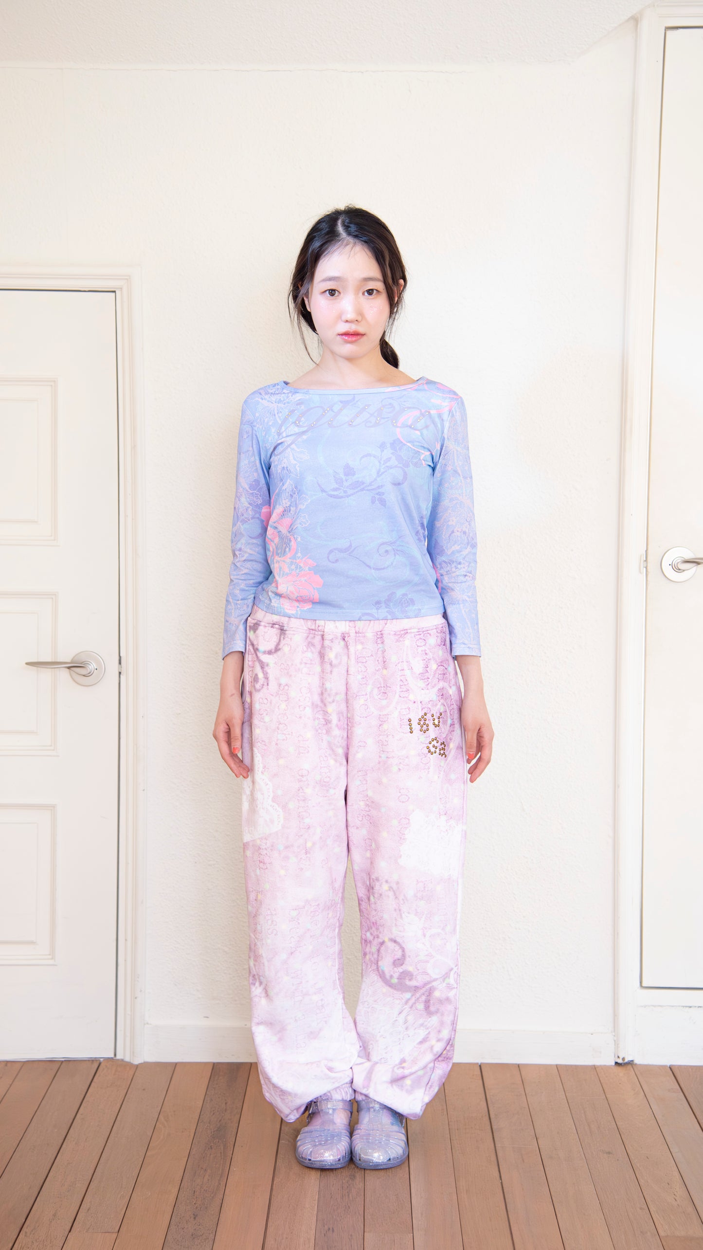 193 Lo-fi girl cotton sweatpants