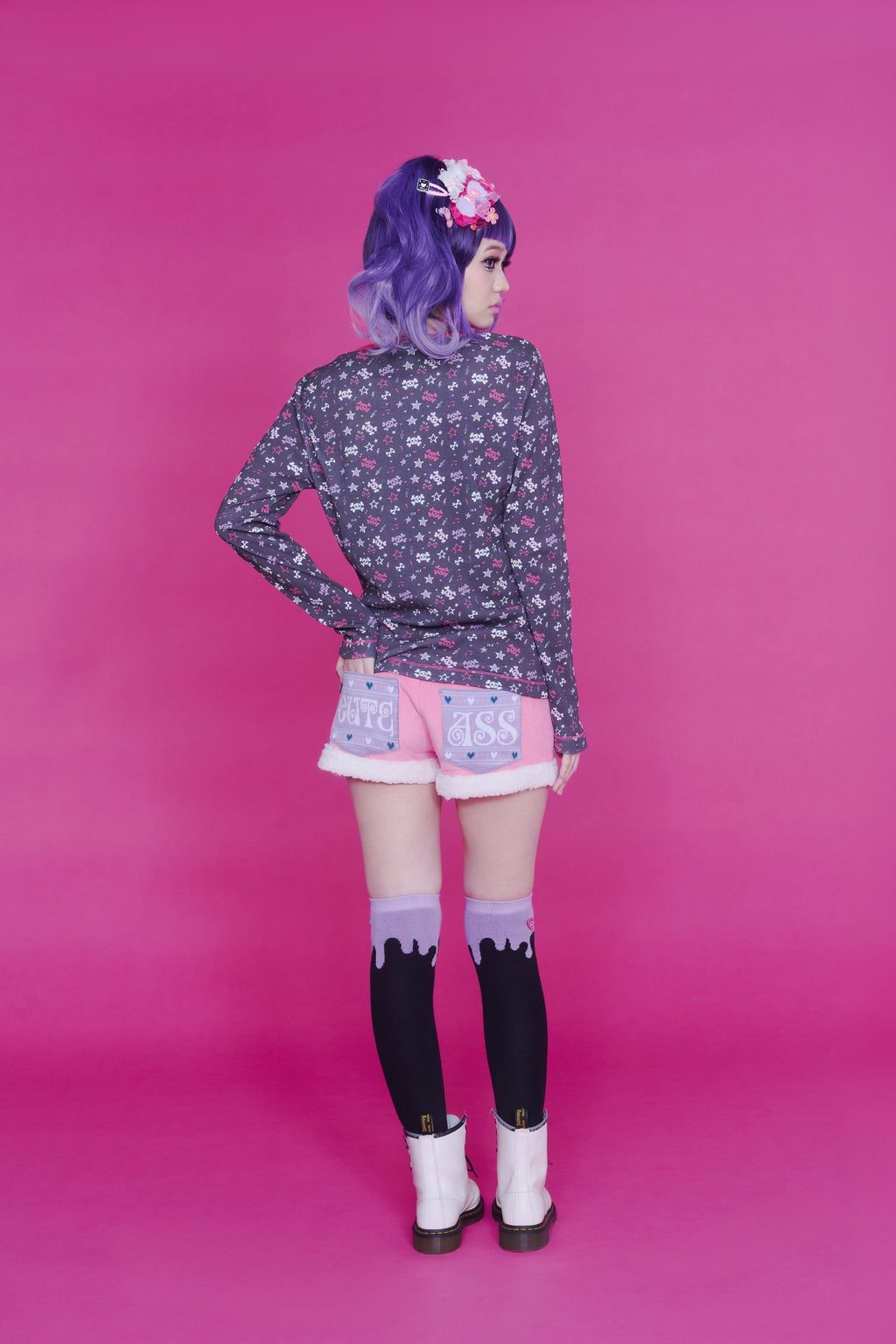CUTE ASS CORDUROY SHORTS PINK