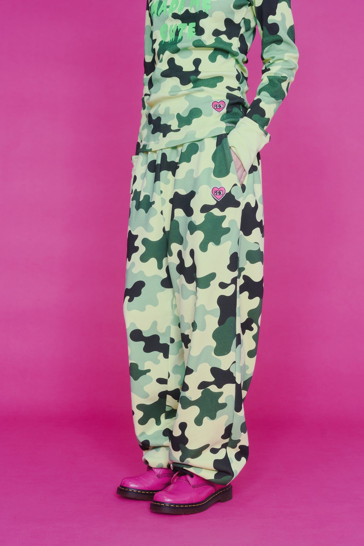 KAWAII CAMO SWEATPANTS GREEN