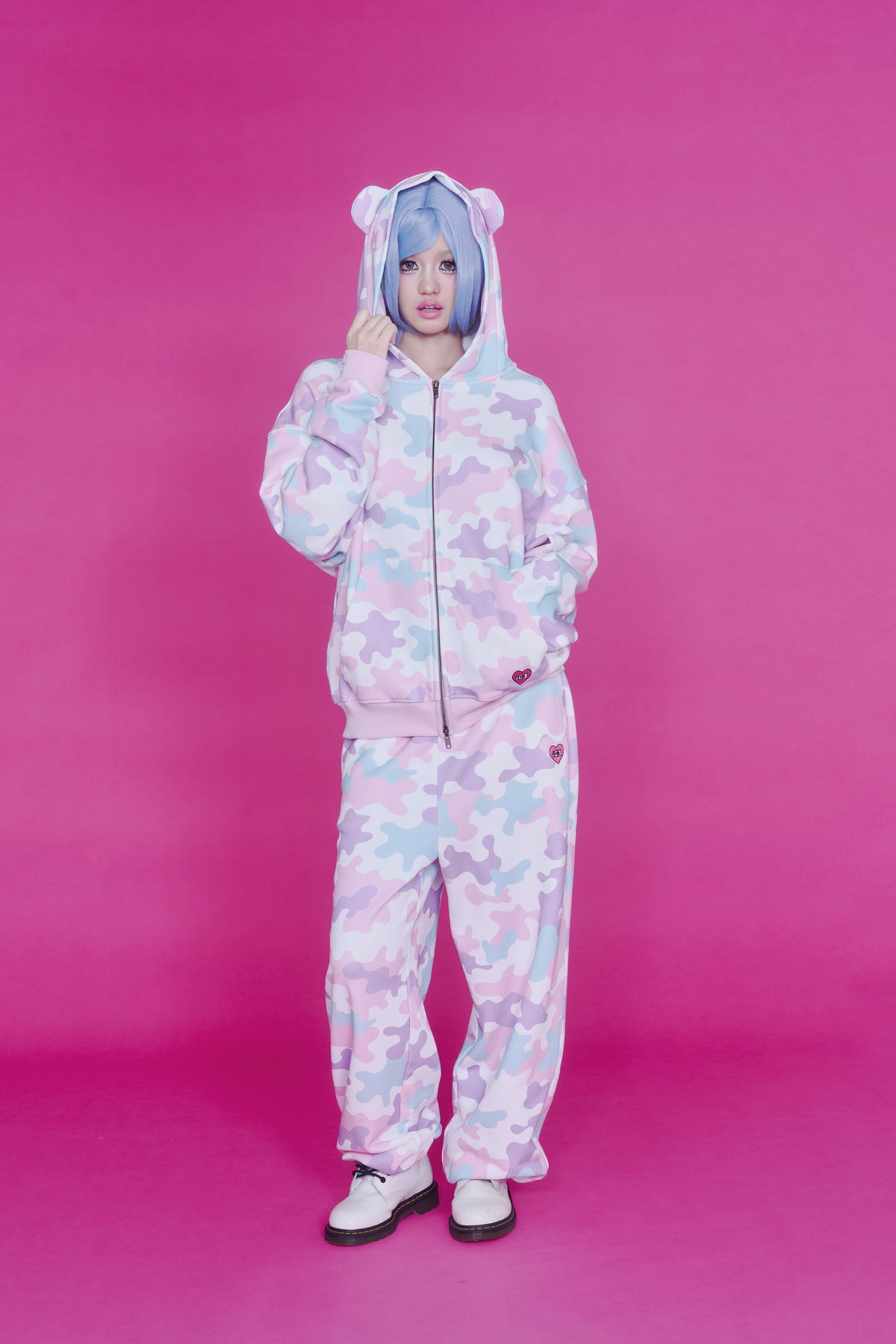 KAWAII CAMO SWEATPANTS PINK