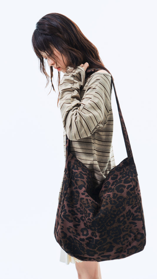 Leopard shoulder tote bag