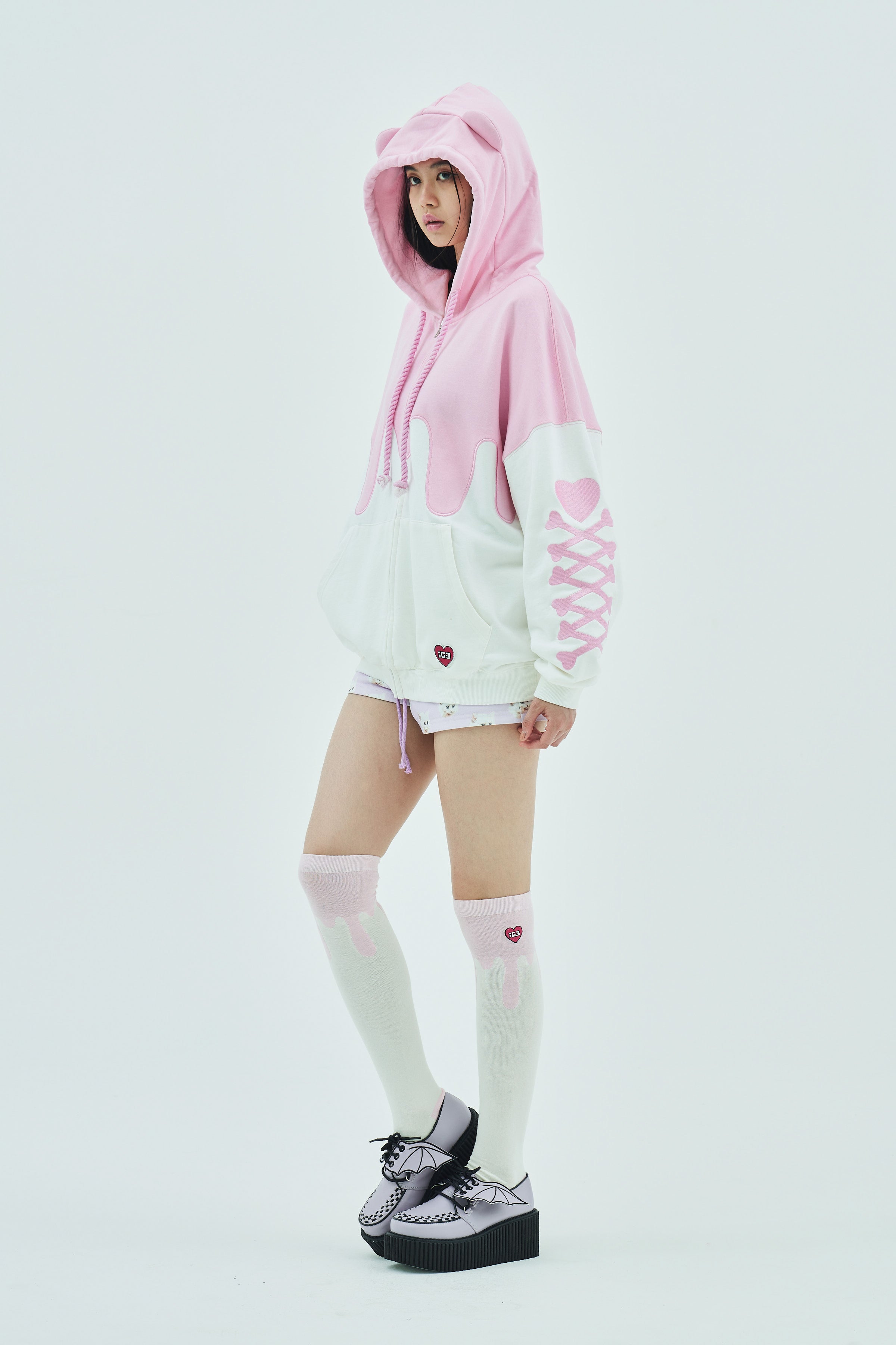 Outer – Igusa