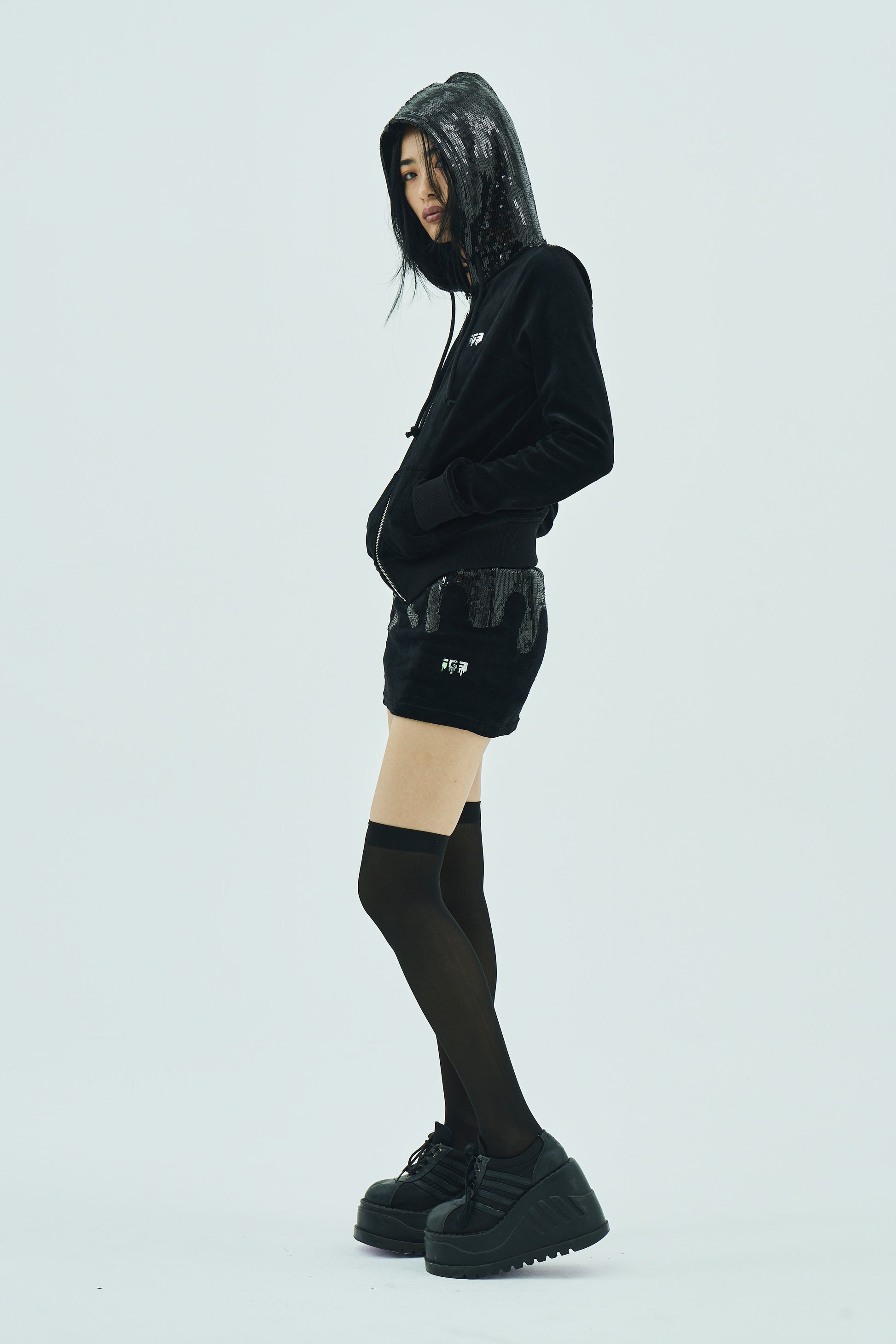 Melt Velour Skort Black Sequin