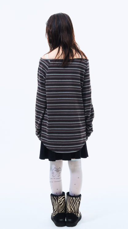 Aoki off-shoulder border top (charcoal)