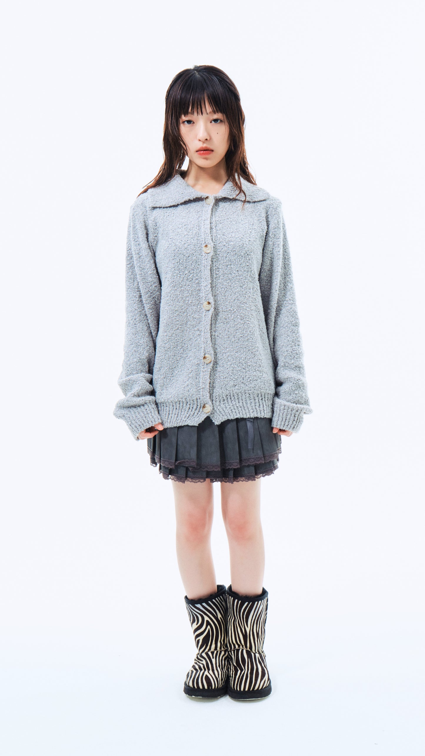 Boucle knit button cardigan (gray)