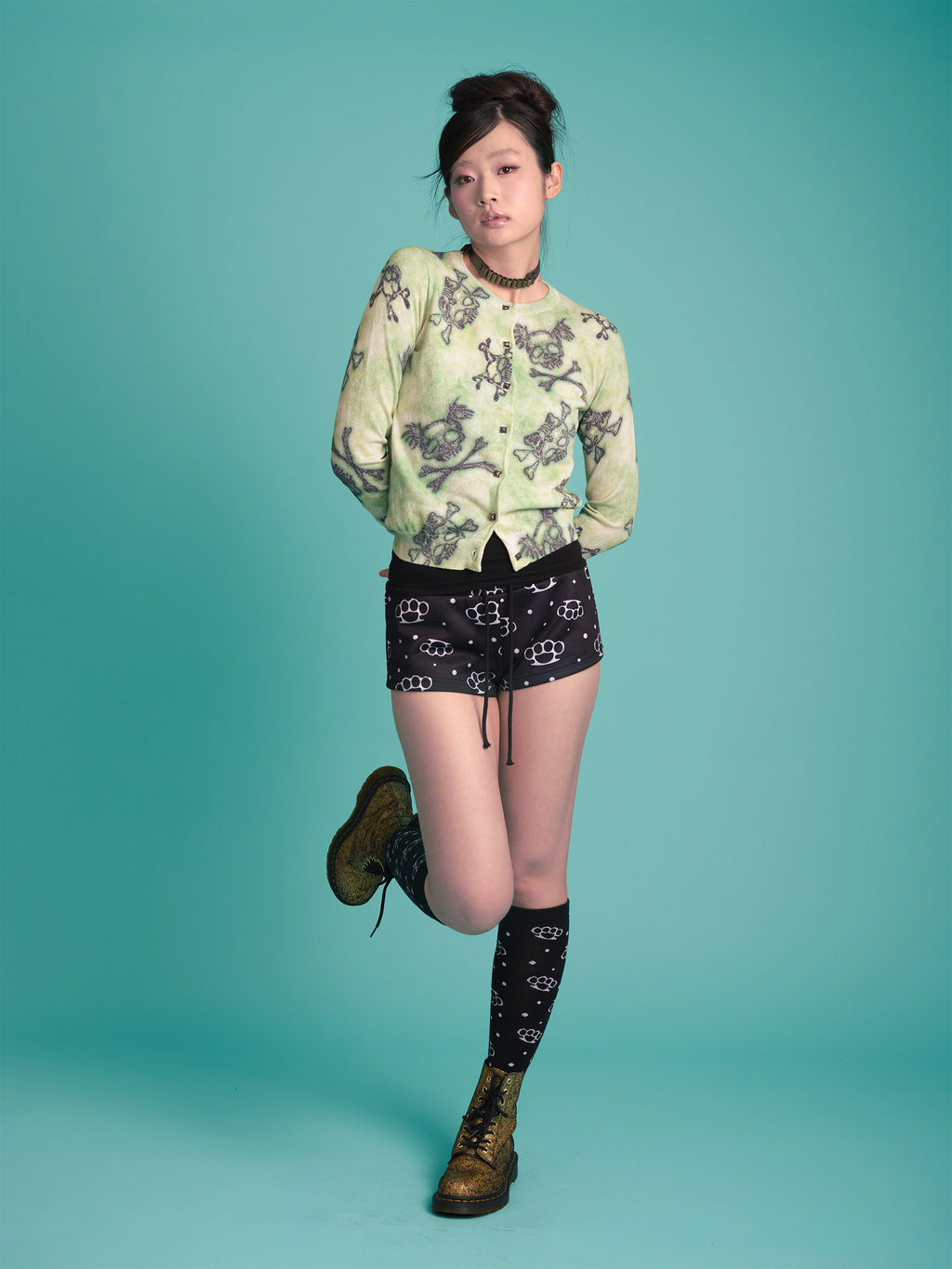 Knuckle Ribbon Pocket Shorts