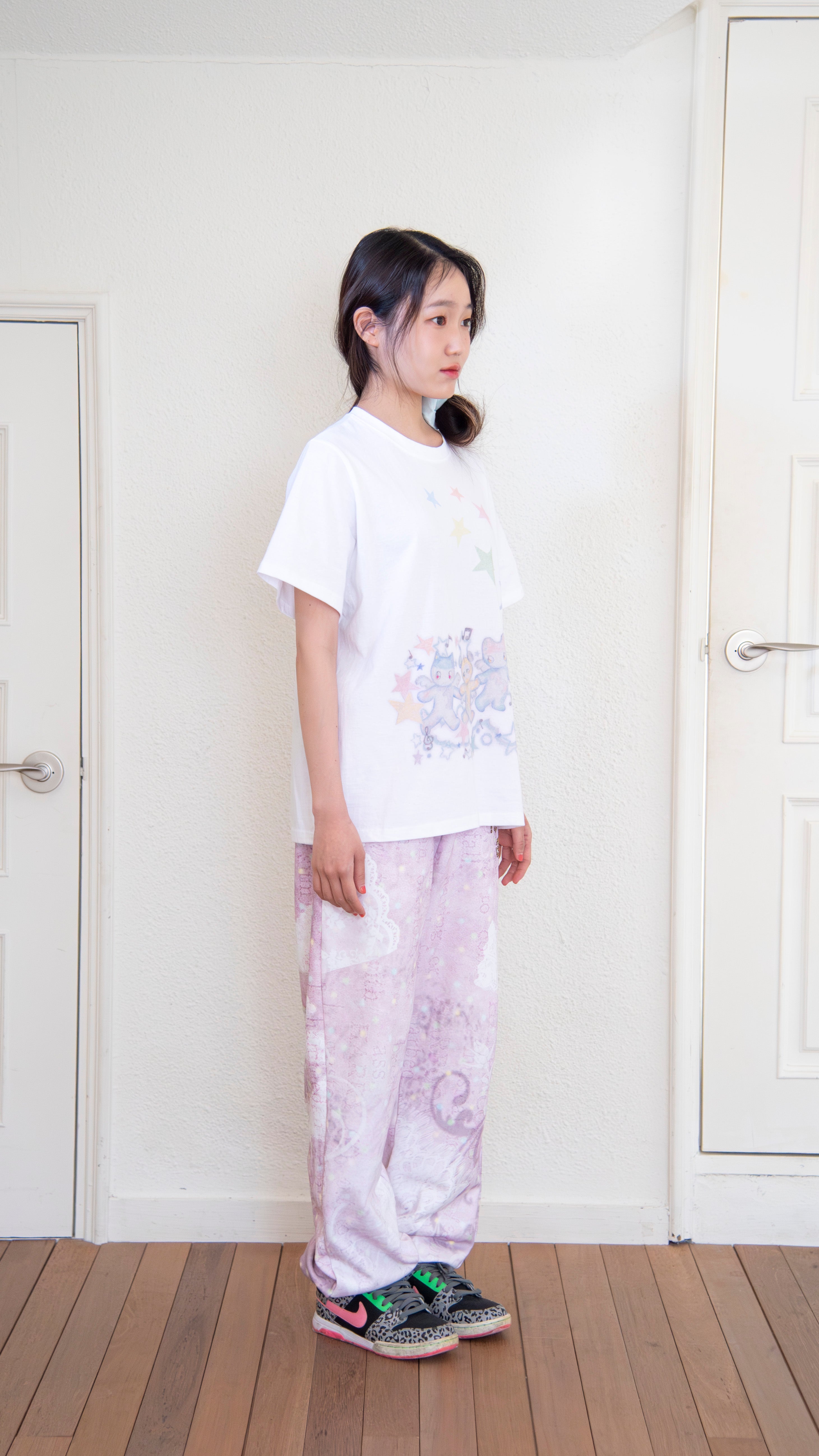 193 Friends T-shirt