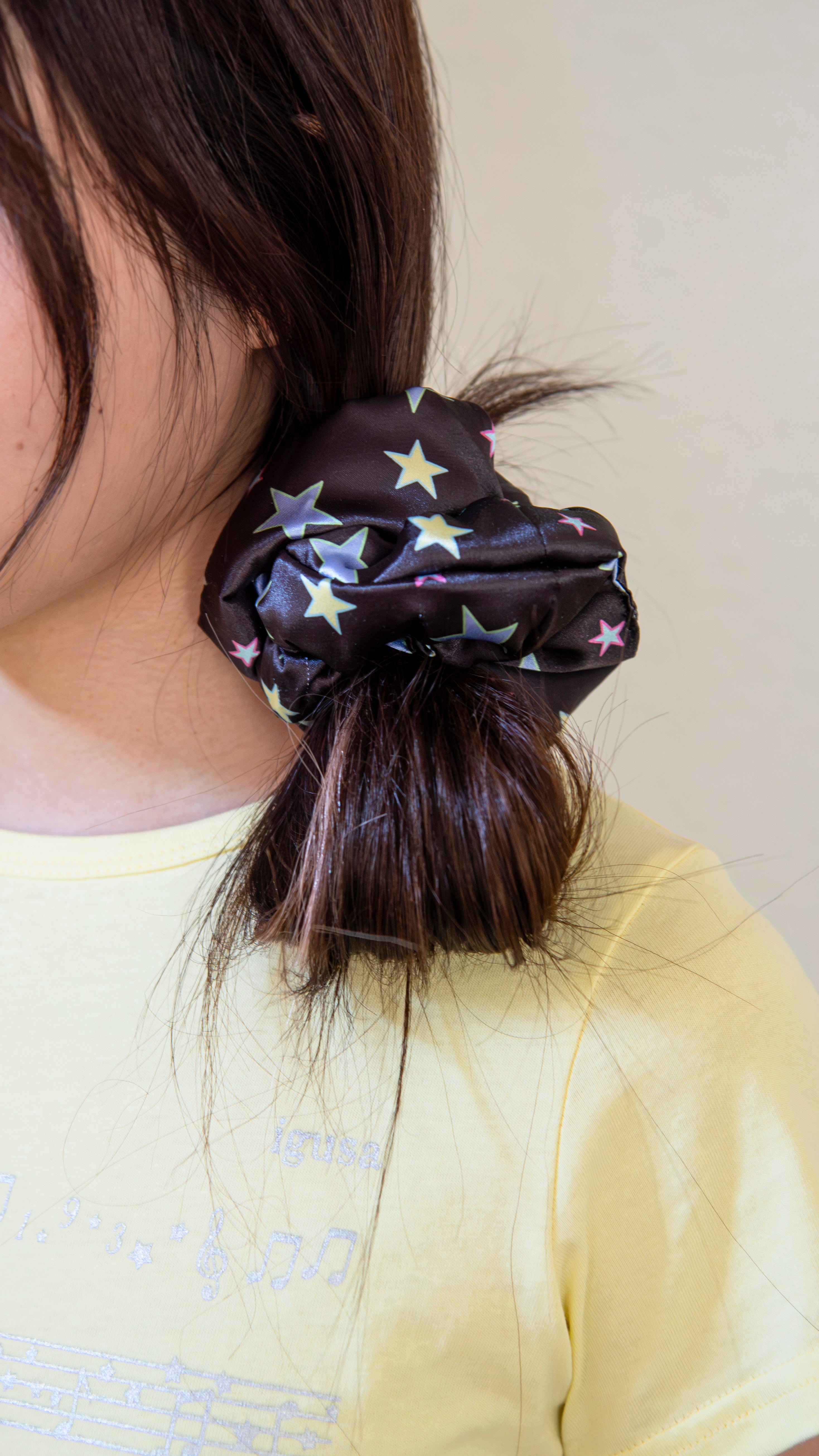 193 Pillow scrunchie (brown star)