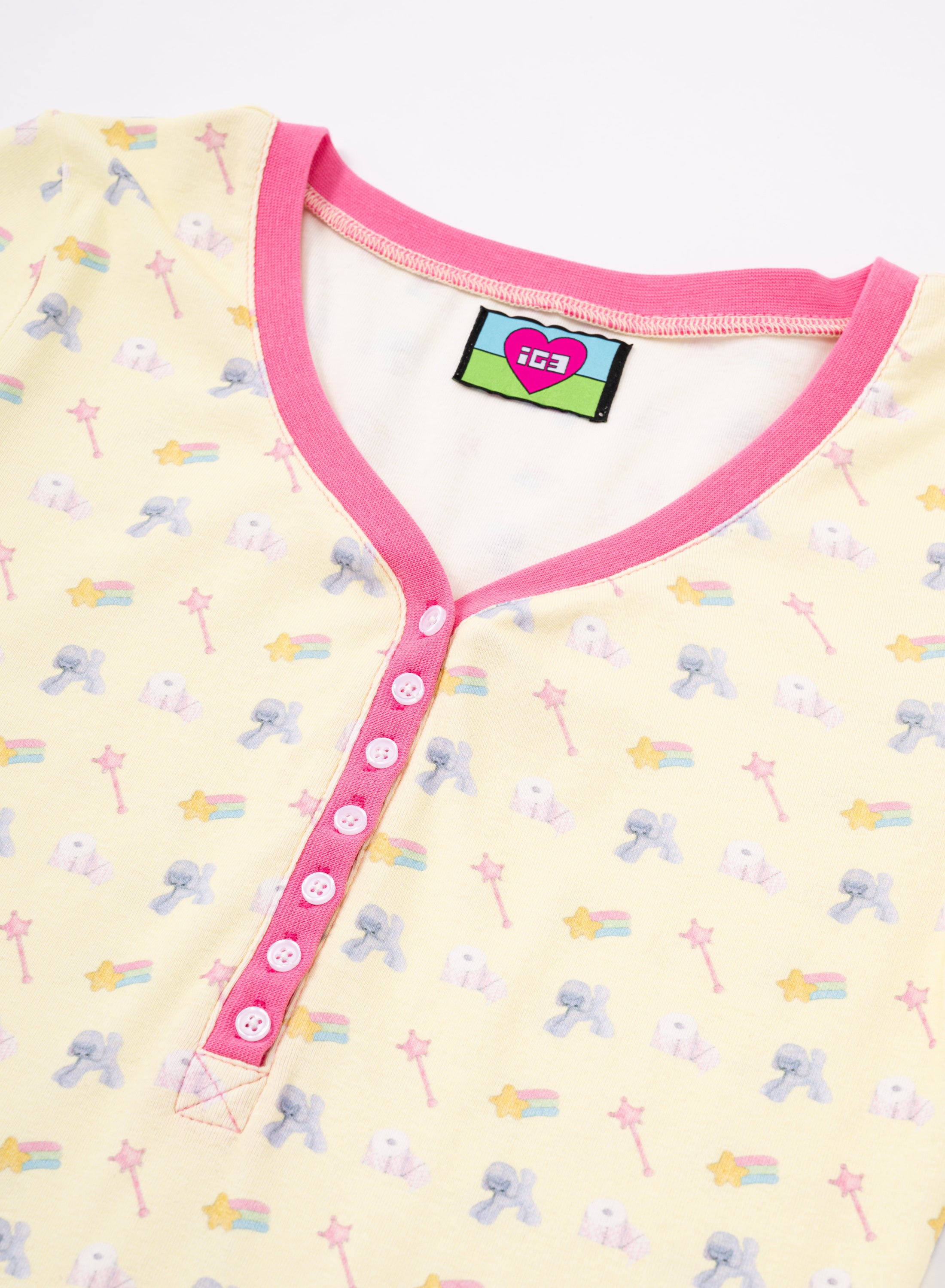 Magical henrey neck long sleeve