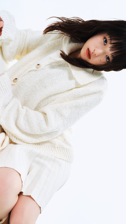 Boucle knit button cardigan (white)