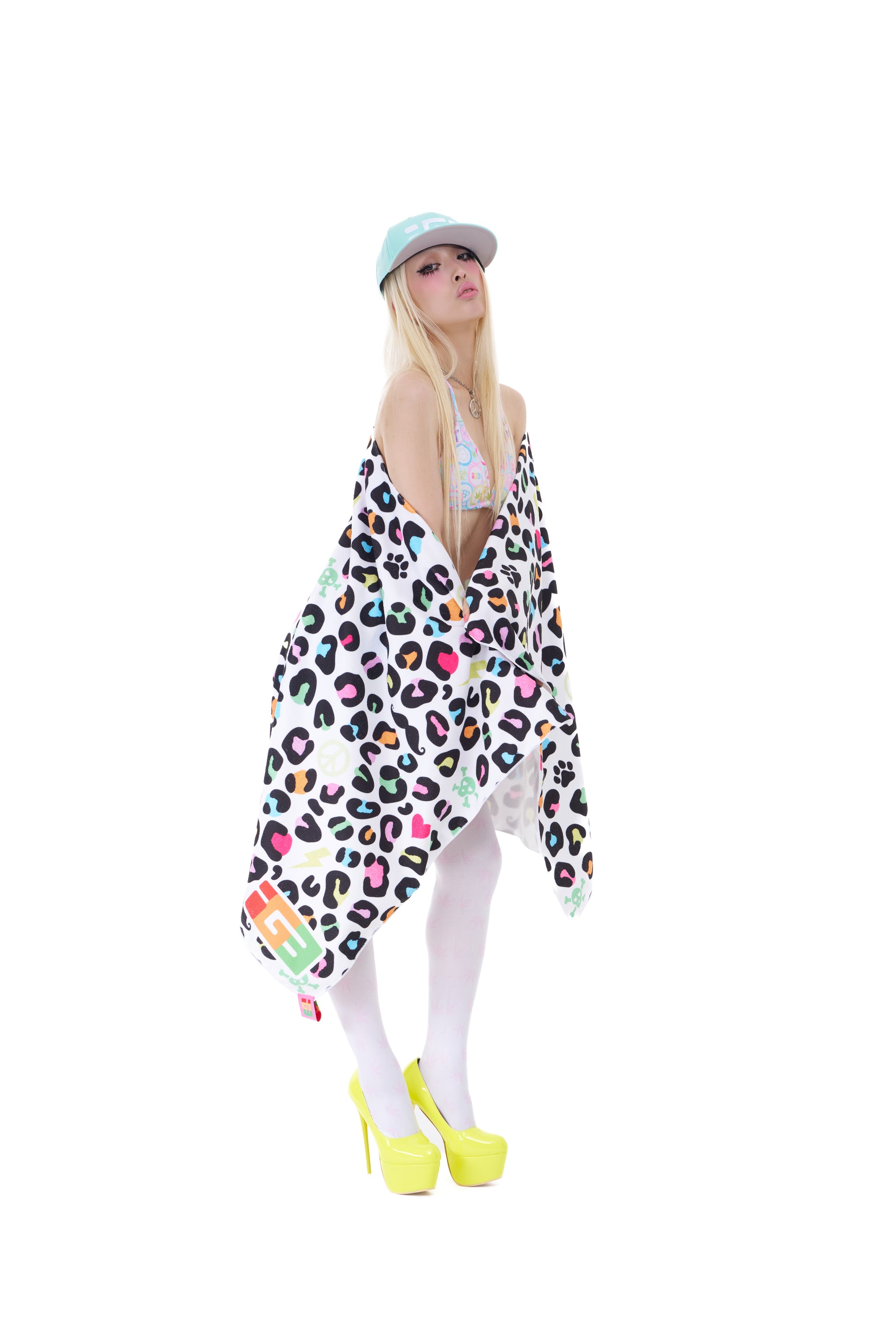 IGUSA Leopard Beach Towel