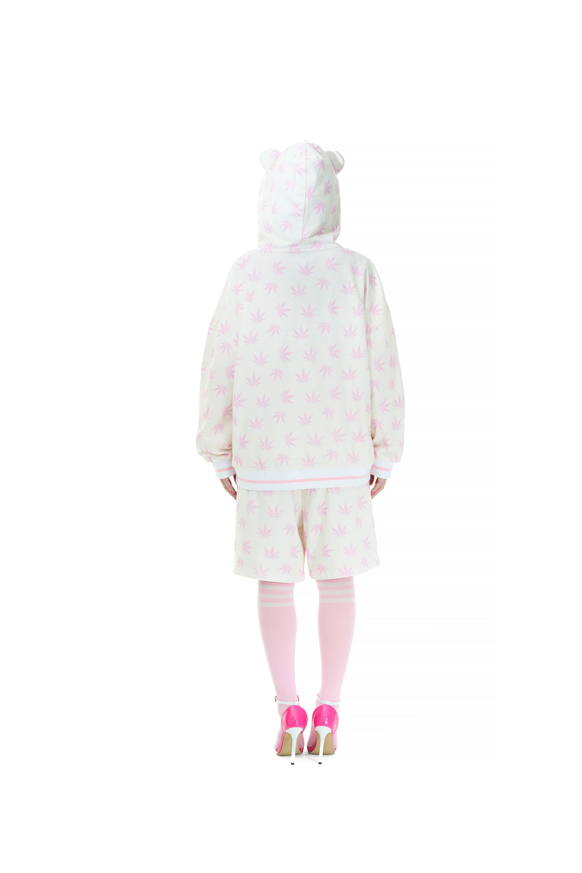 Leaf bear zip hoodie