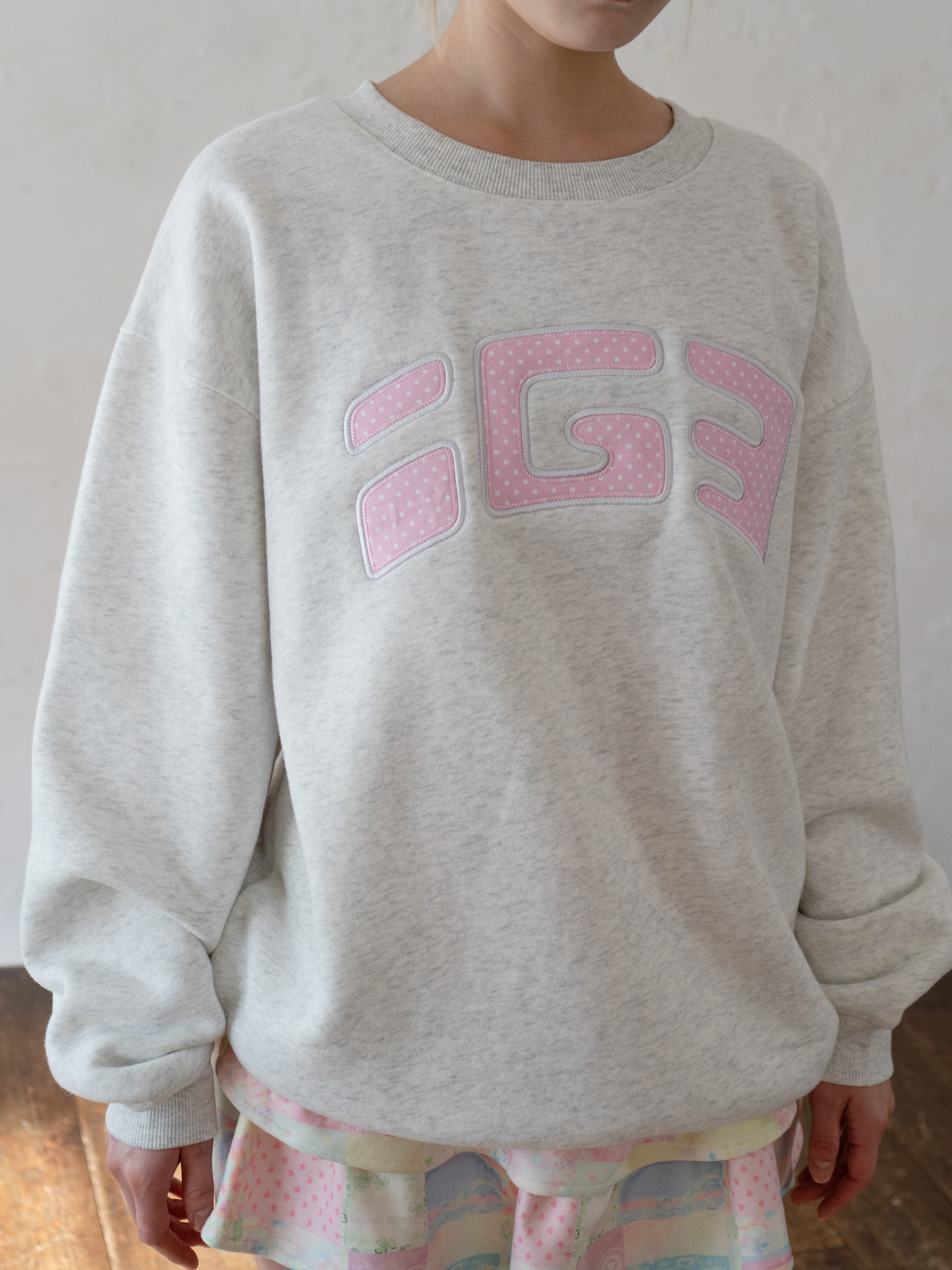 Patch Sweatshirt (Gray)