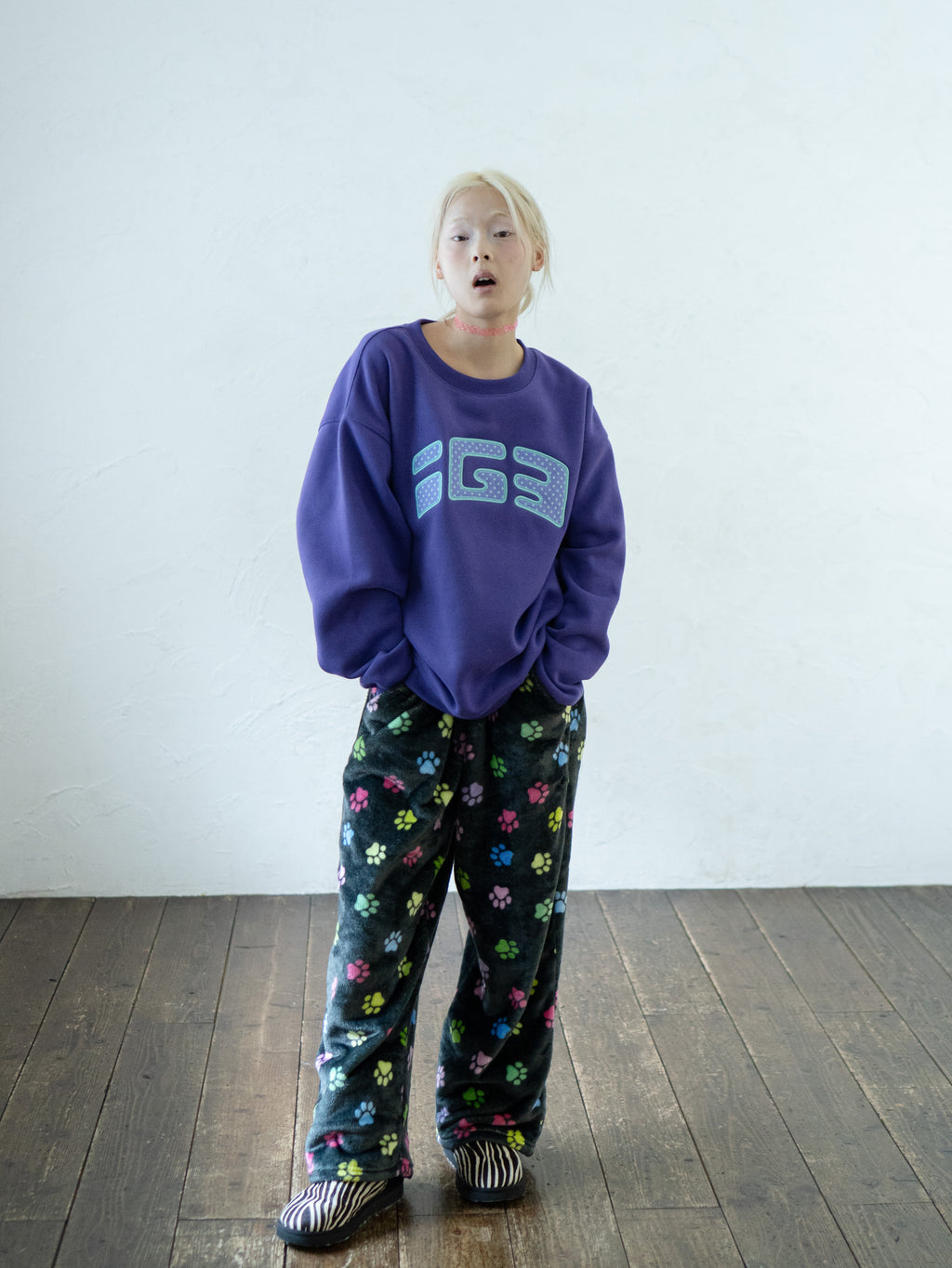 Patch Sweatshirt (Purple)