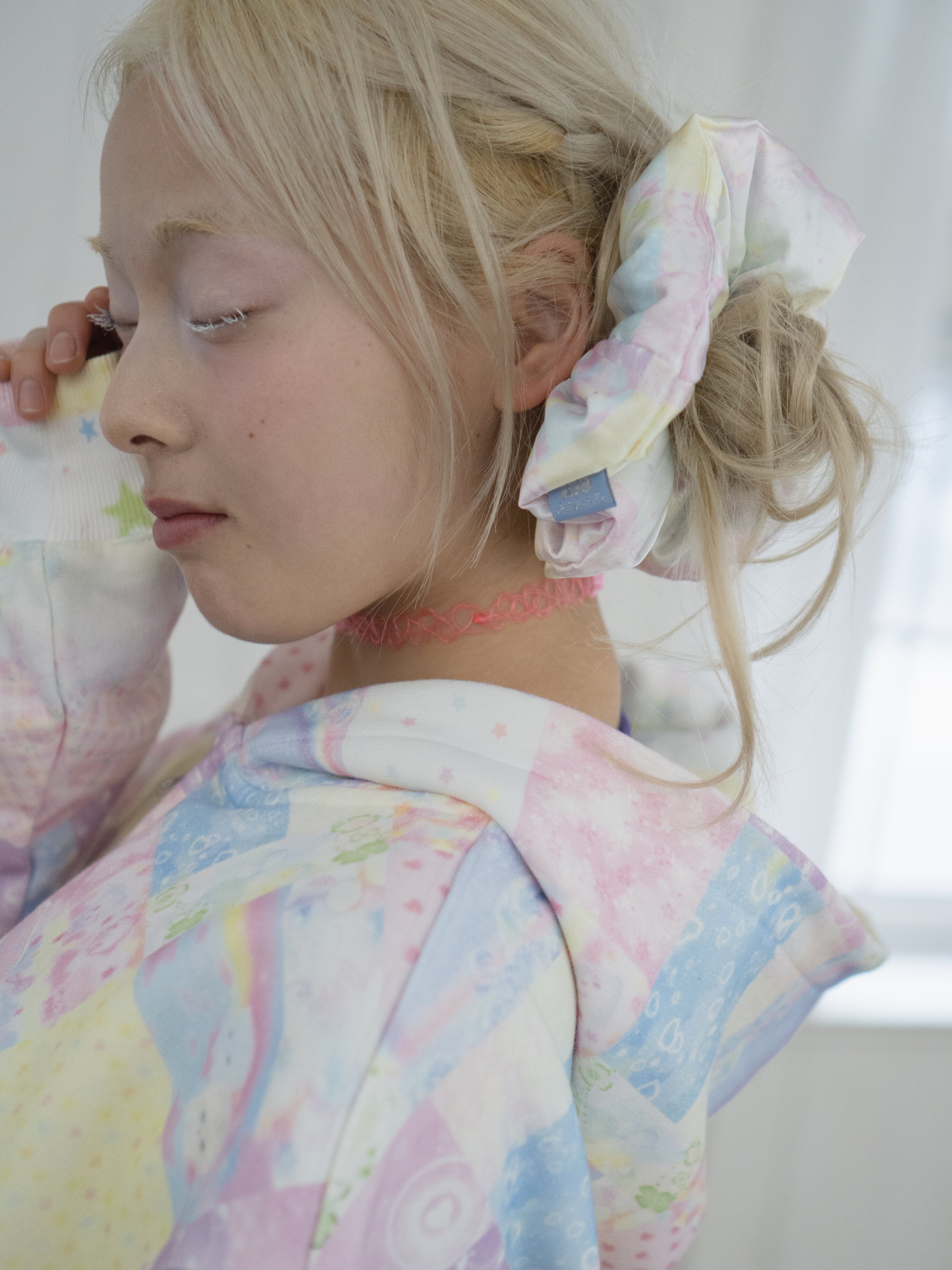 Pillow Scrunchie (Sugar Candy)