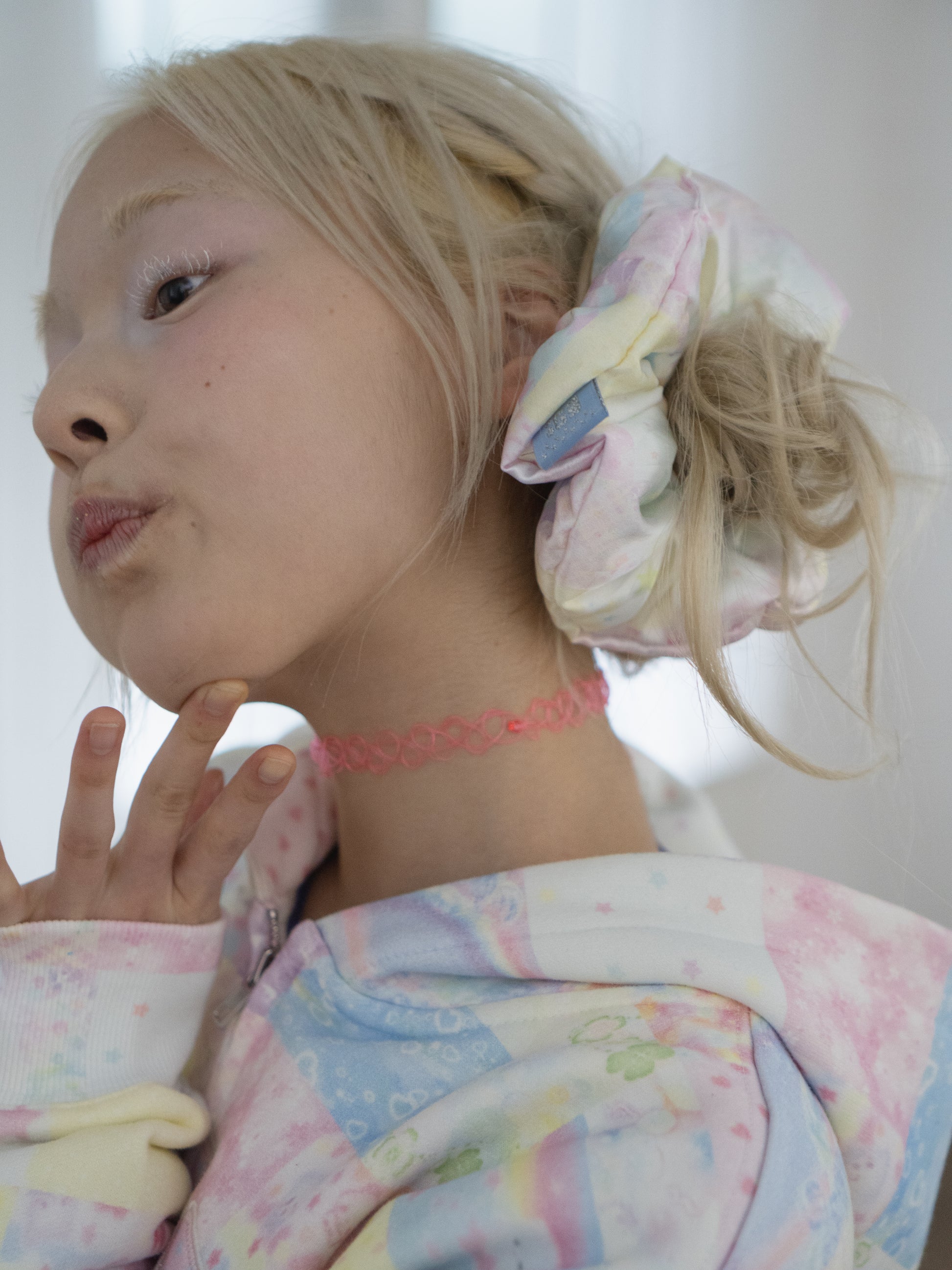 Pillow Scrunchie (Sugar Candy)