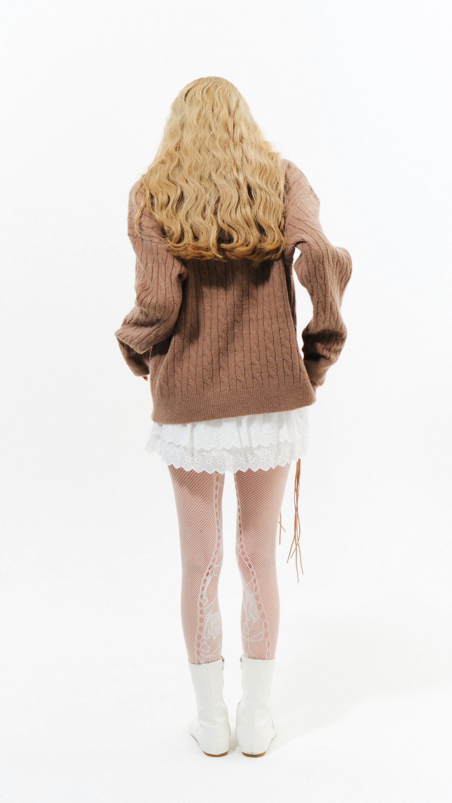 Cable knit hoodie (brown)