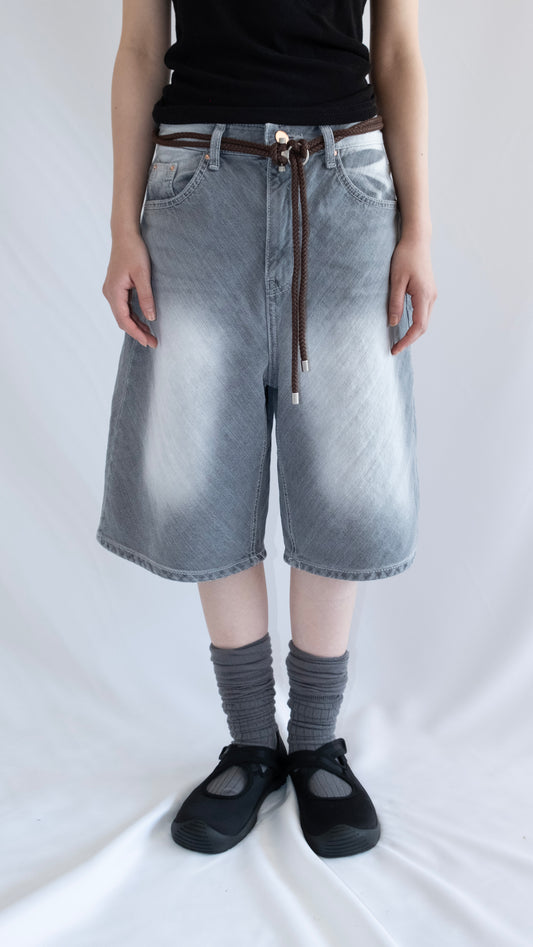 Silver bermuda pants