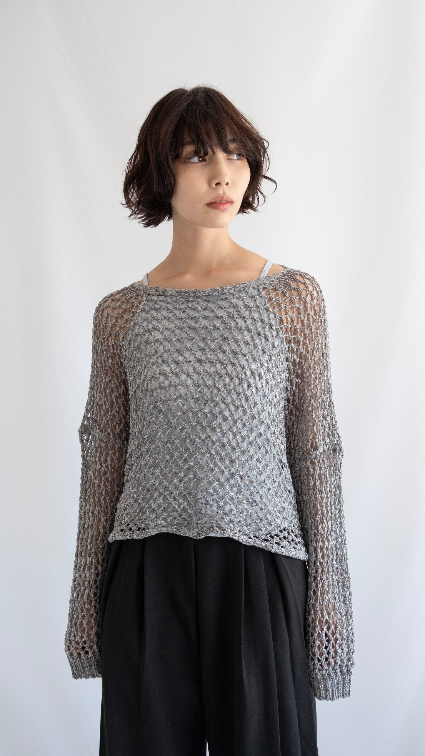 Cropped net top (gray)