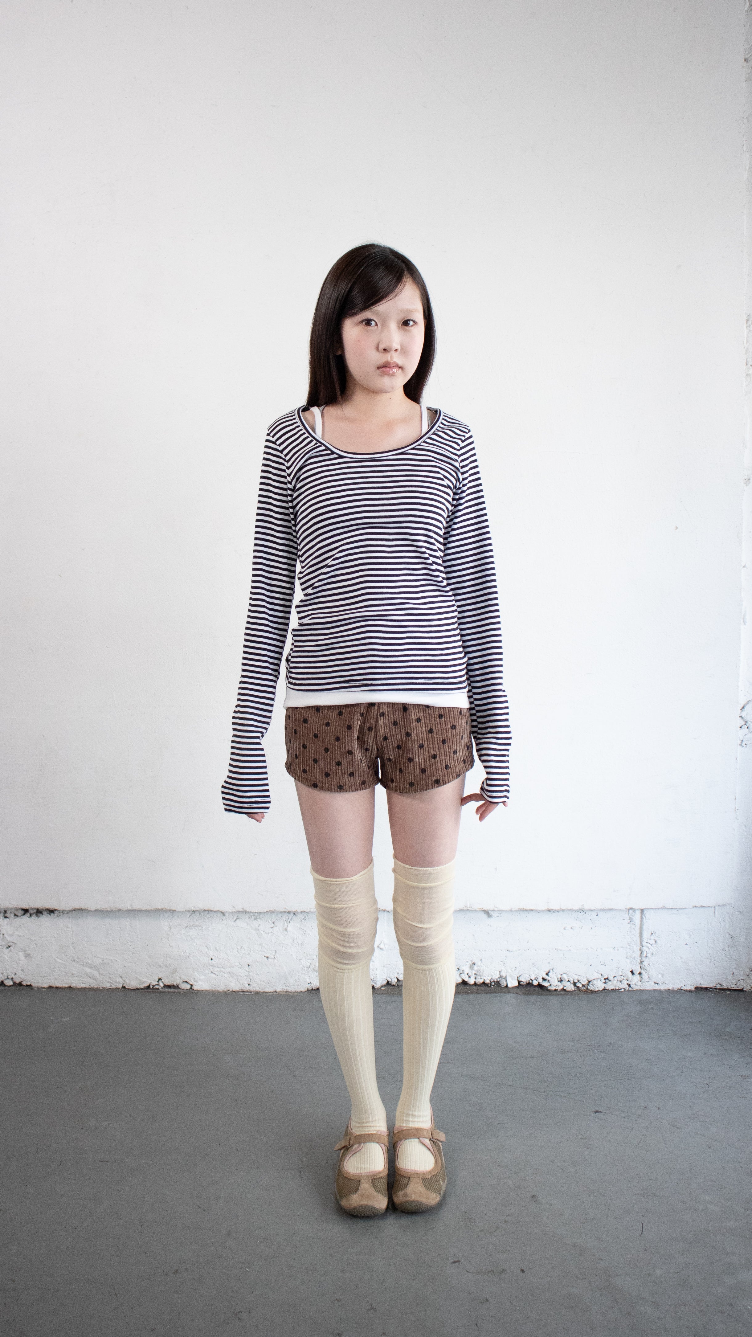 Round neck border L/S tee (black)