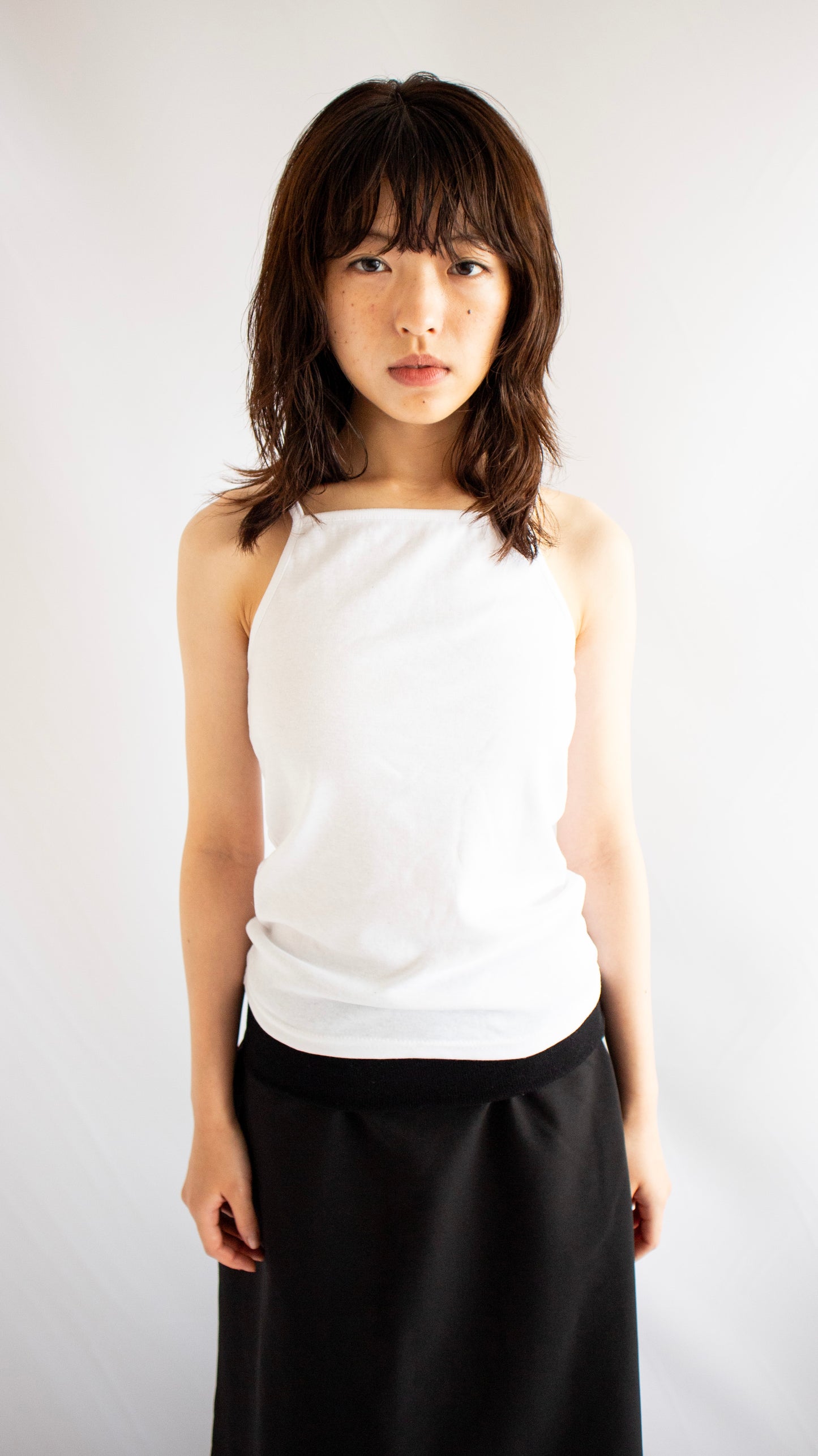 Basic sleeveless (white)