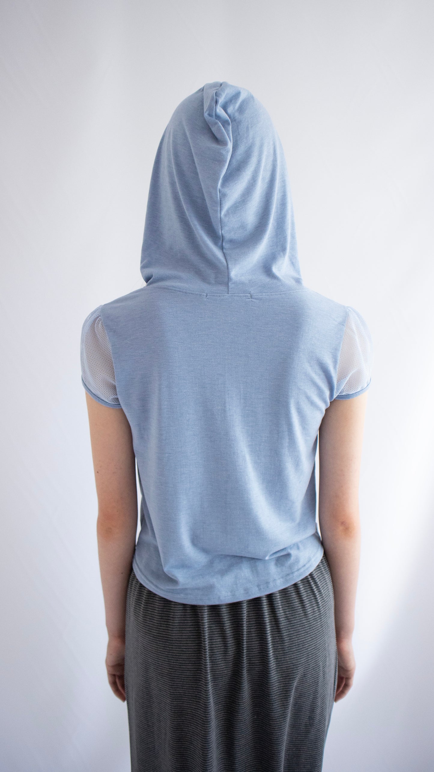 Half zip mesh hoodie (sky blue)