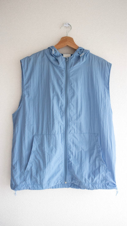 Nylon zip-hood vest (blue)