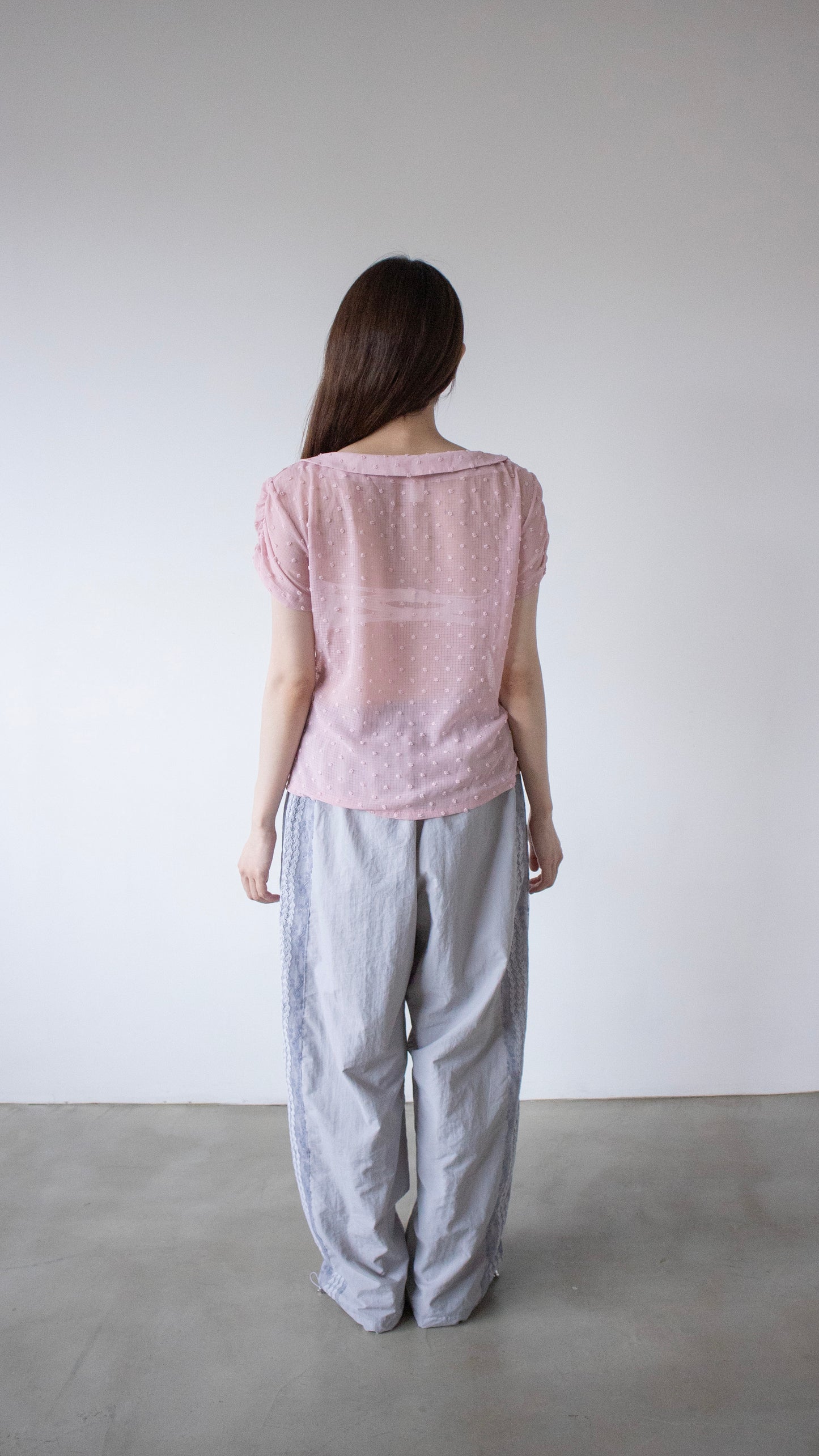 French knot sheer blouse (pink)