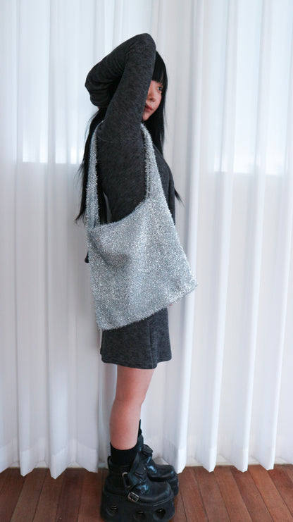 Metal knit bag 