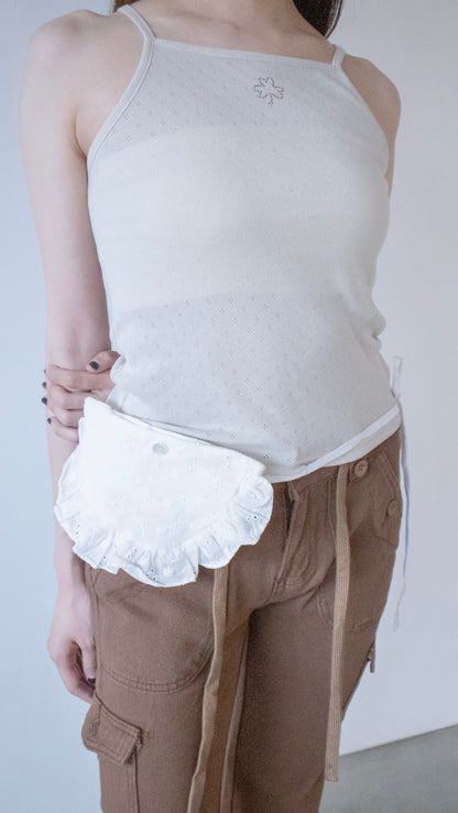 Lace belt bag (white)