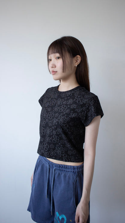 Flower eyelet t-shirt (black)