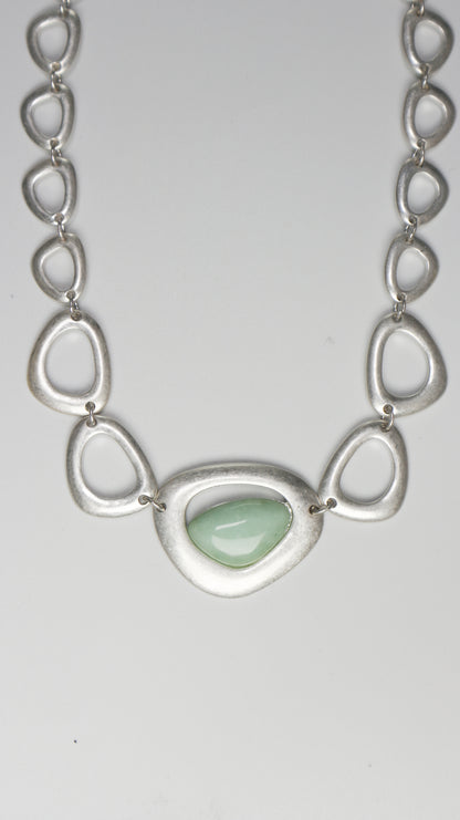 Ring green stone necklace