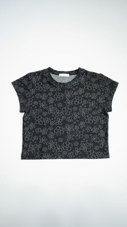 Flower eyelet t-shirt (black)