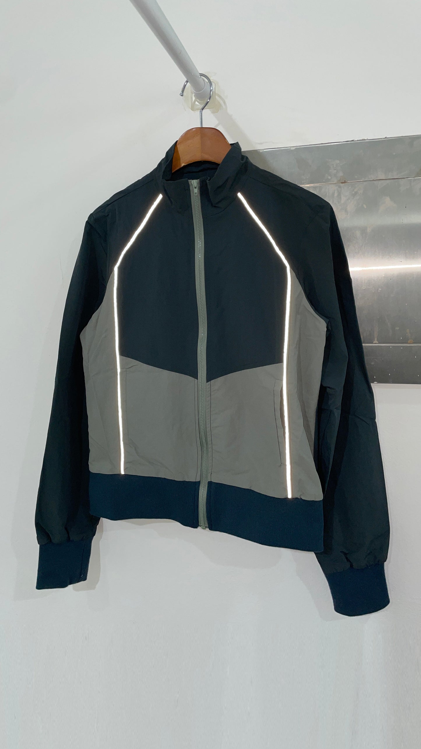 Reflective nylon blouson (dark teal)