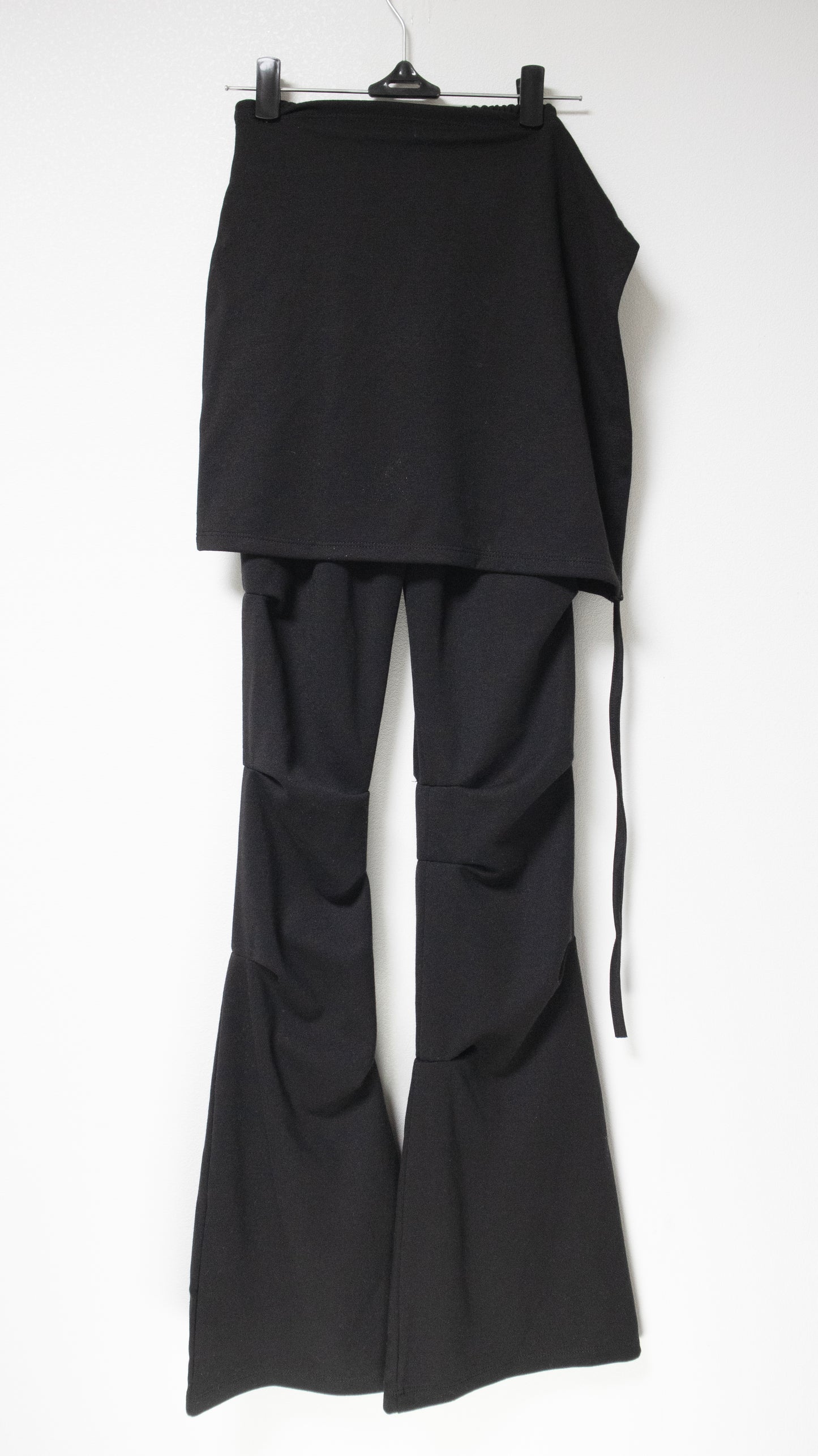 Technical skirt pants (black)