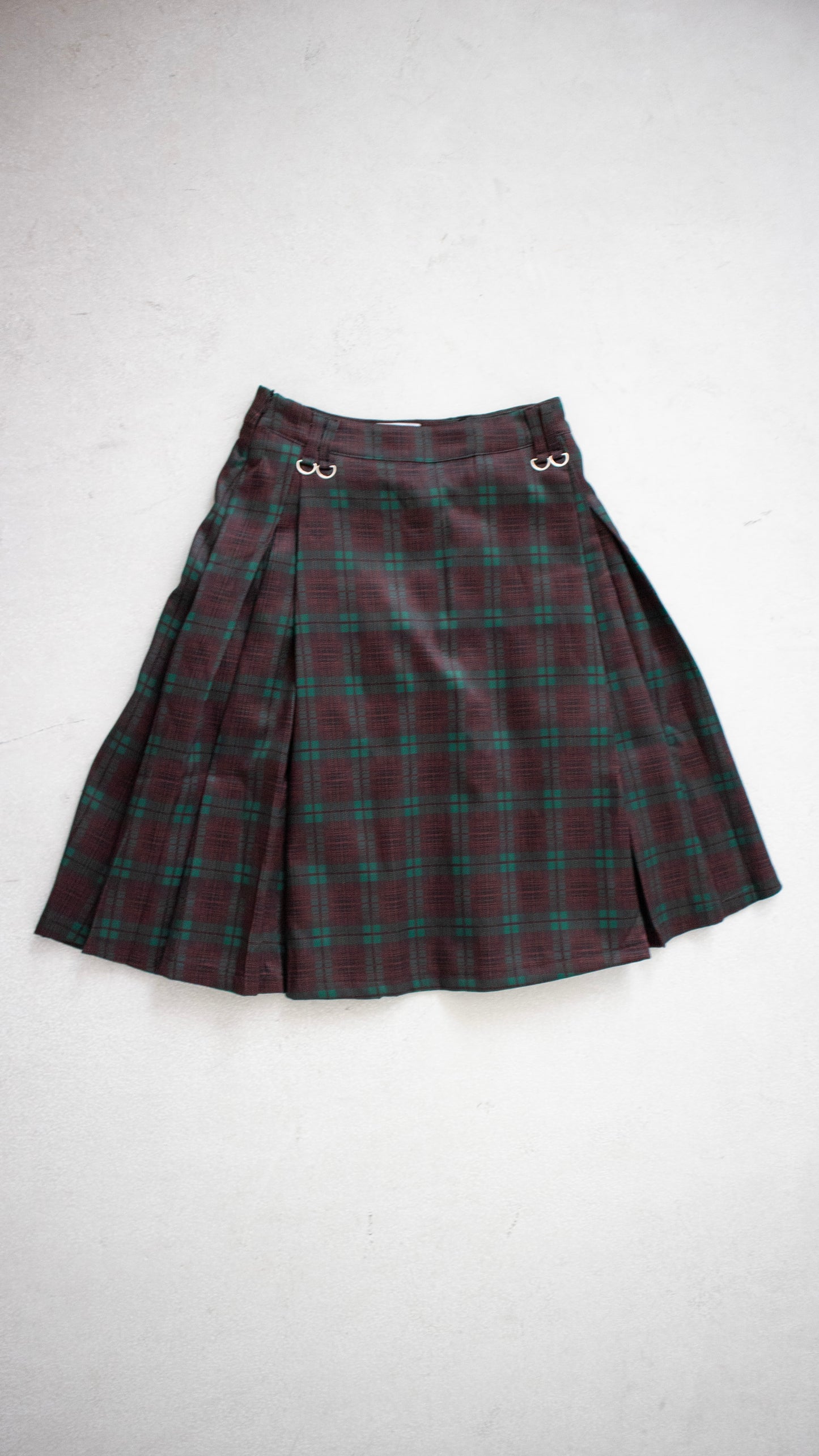 Check pleated midi skirt (green)