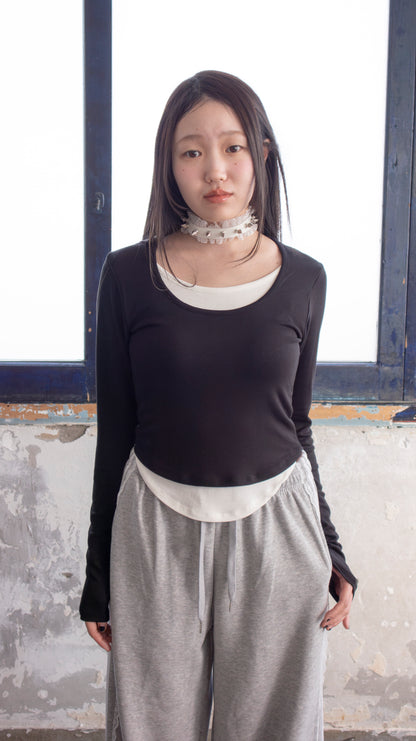 Layered round cropped top (black)