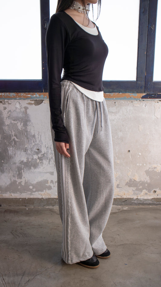 Lace tape track pants (gray)