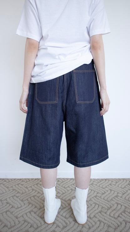 Raw denim shorts (indigo)