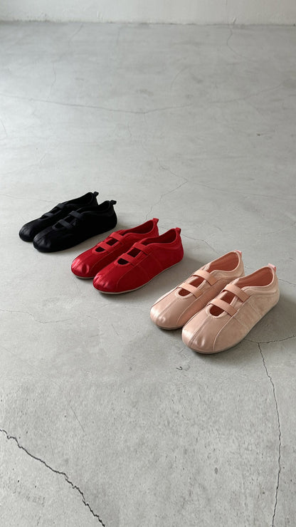 Flat ballet shoes (red)