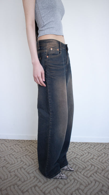 Brown washed denim (indigo)