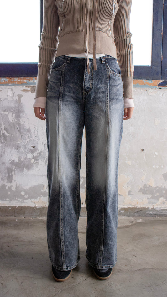 Center lock stitch straight denim