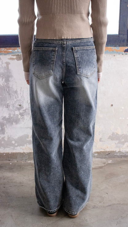 Center lock stitch straight denim