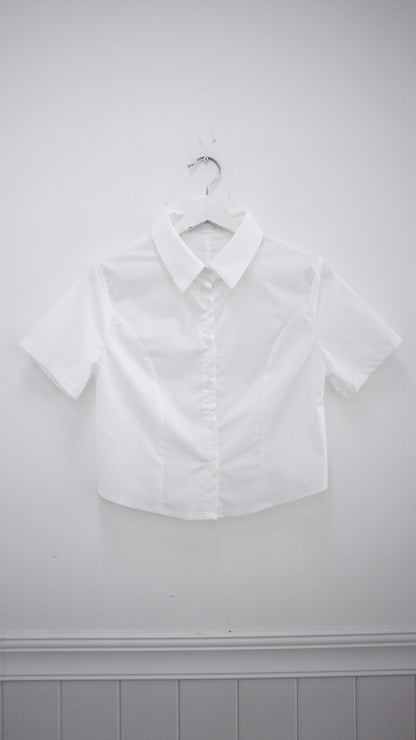 Front seam cropped shirts (white)