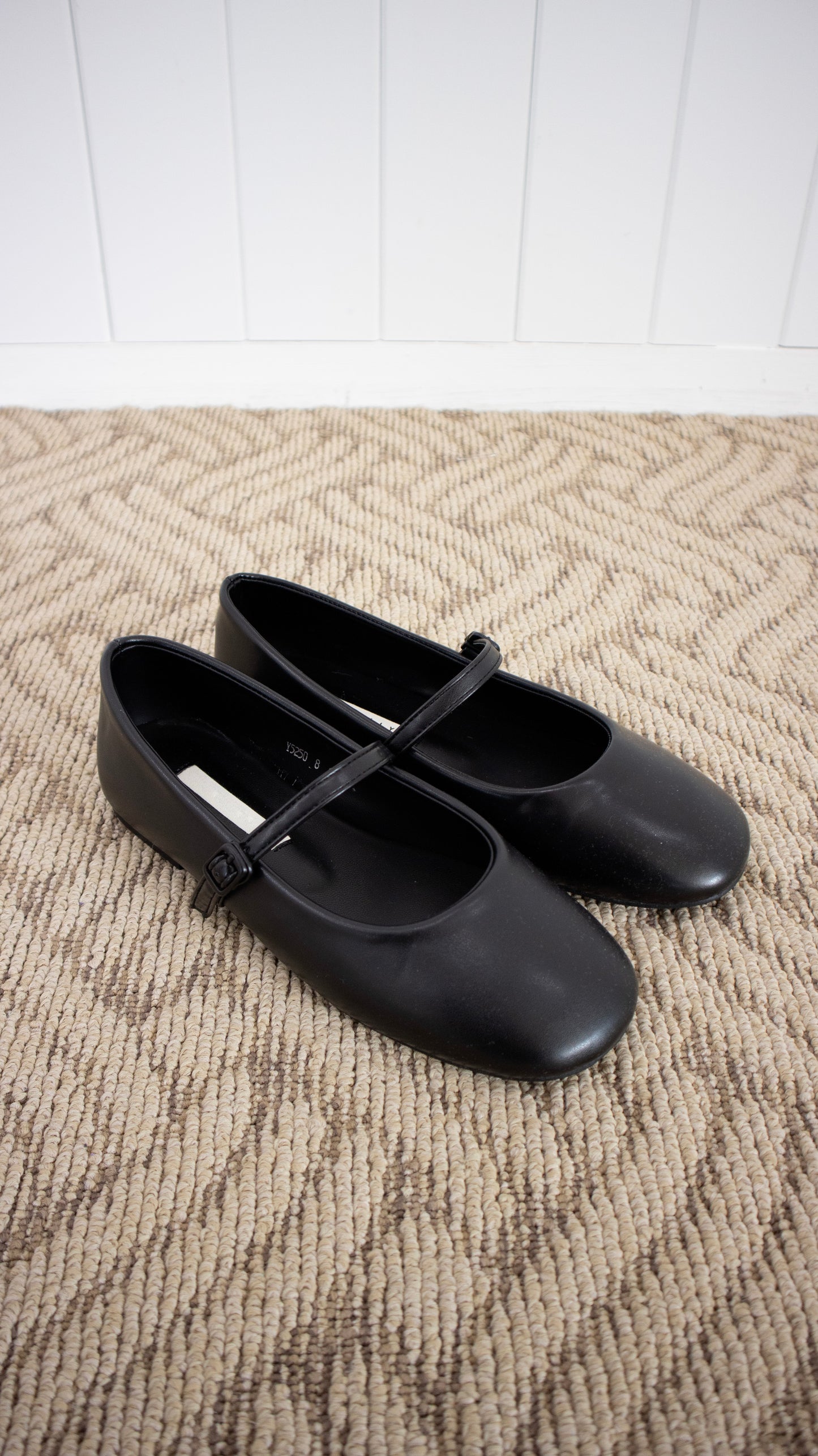 Marshmellow flat (black)