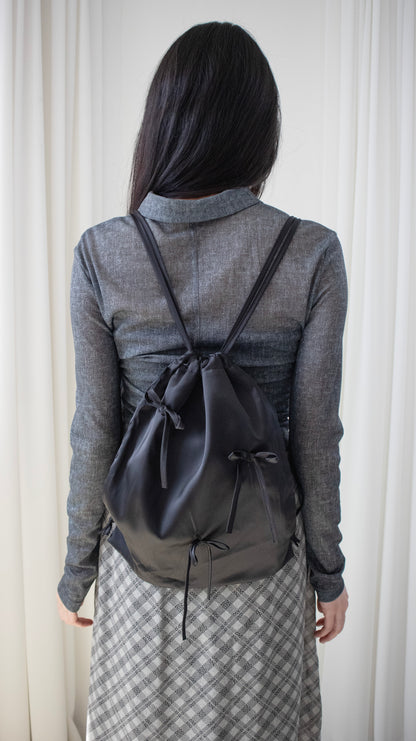 Ribbon satin knapsack (black)