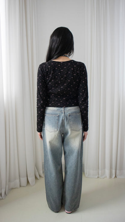 Whiskers straight denim pants (washed blue)