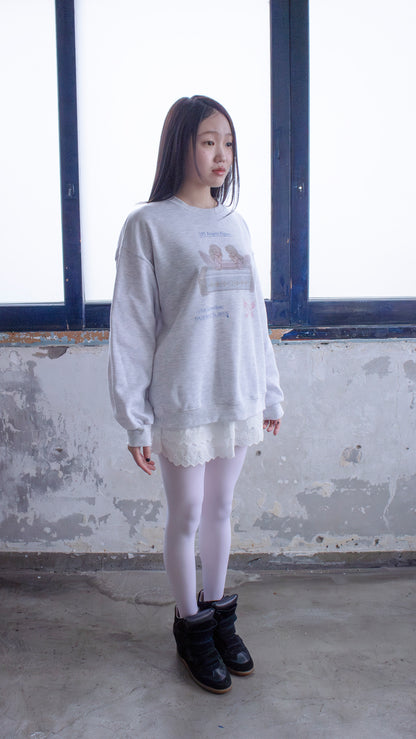 193 Angel figure sweatshirt