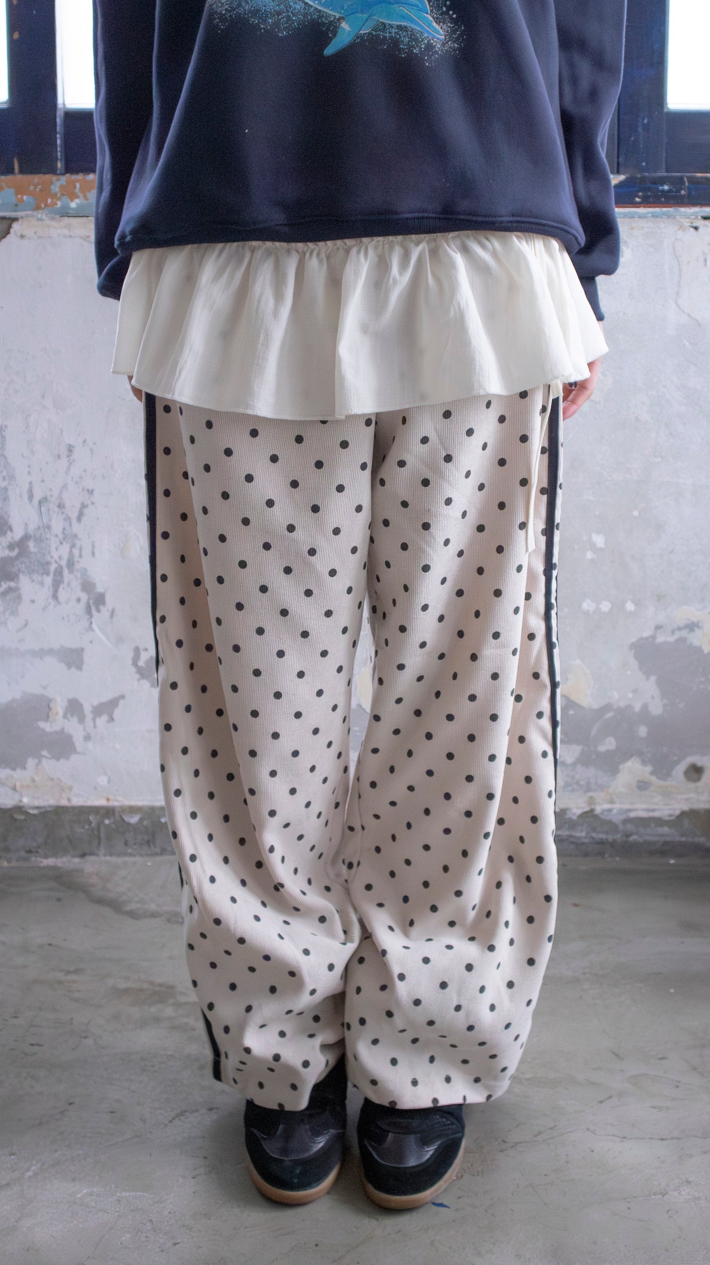 Dot corduroy trackpants (ivory)