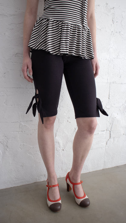 Ribbon half pants leggings